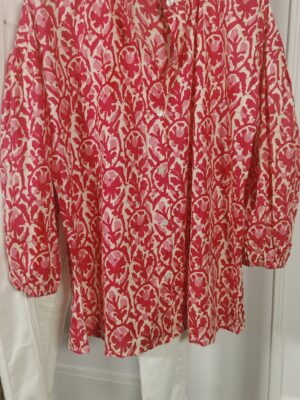 BLUSA GEOMETRIA color:fucsia
